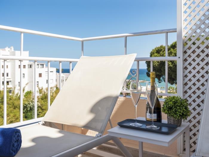 Penthouse in Andalucía del Mar for 4 people | ADM 2-403-2
