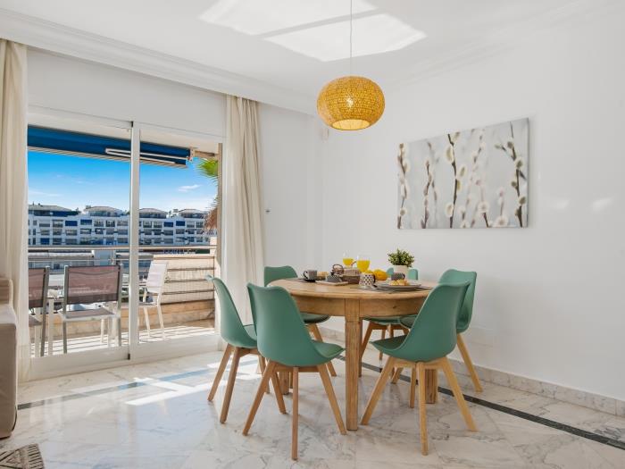 Apartment in Marina Banus for 6 people | 1-3F-2