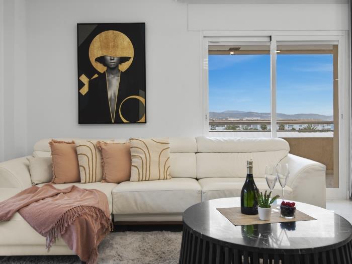 Apartment in Marina Banus for 4 people | 3-4H-2